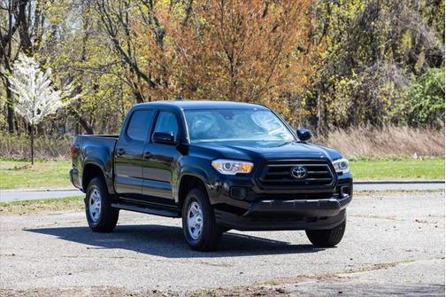 2022 Toyota Tacoma SR