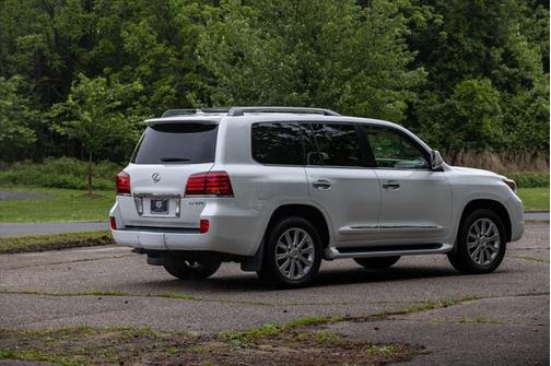 2011 Lexus LX 570 Base