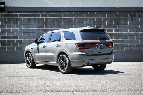 DB Black Clearcoat 2022 Dodge Durango R/T Plus AWD