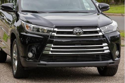 2018 Toyota Highlander Limited
