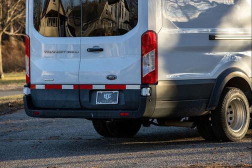 2022 Ford Transit-350 Base