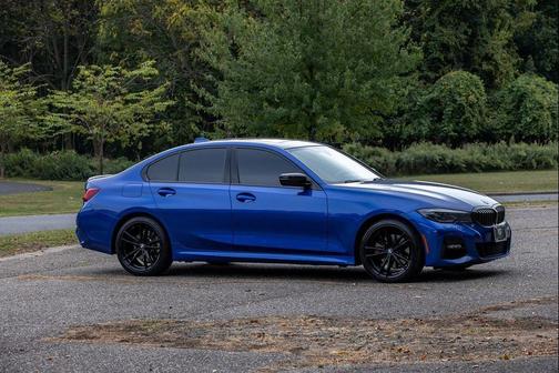 2022 BMW 330 xDrive