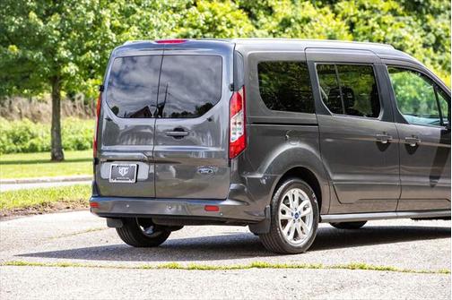 2017 Ford Transit Connect XLT