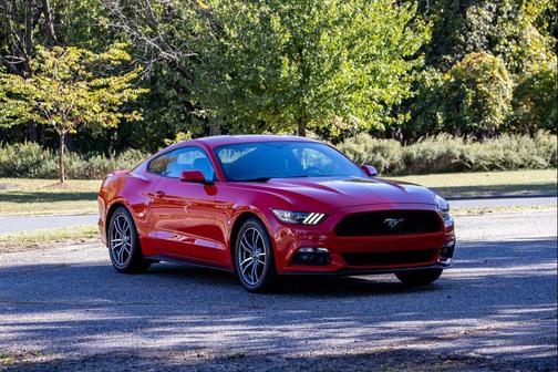 2017 Ford Mustang EcoBoost