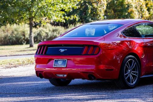 2017 Ford Mustang EcoBoost