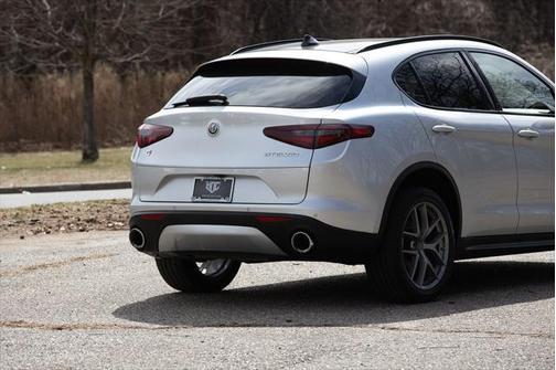 2018 Alfa Romeo Stelvio Ti Sport