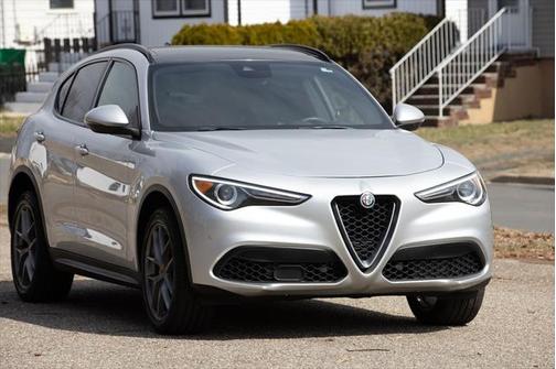 2018 Alfa Romeo Stelvio Ti Sport