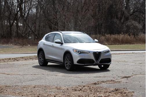 2018 Alfa Romeo Stelvio Ti Sport