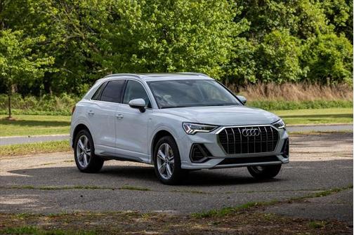 2022 Audi Q3 45 S line Premium Plus