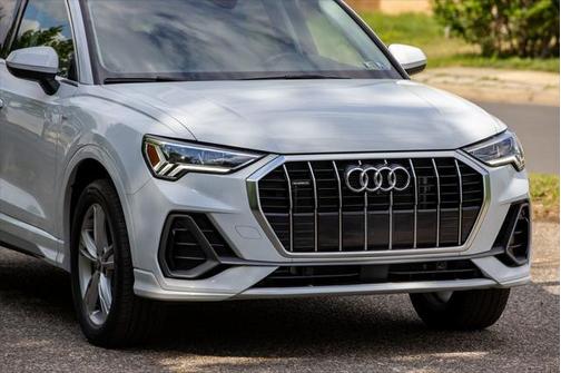2022 Audi Q3 45 S line Premium Plus