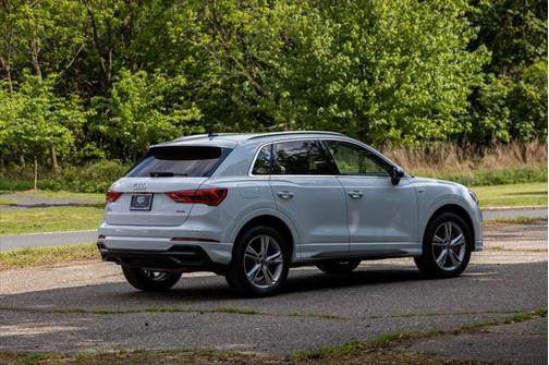 2022 Audi Q3 45 S line Premium Plus