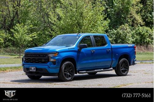 2022 Chevrolet Silverado 1500 Custom
