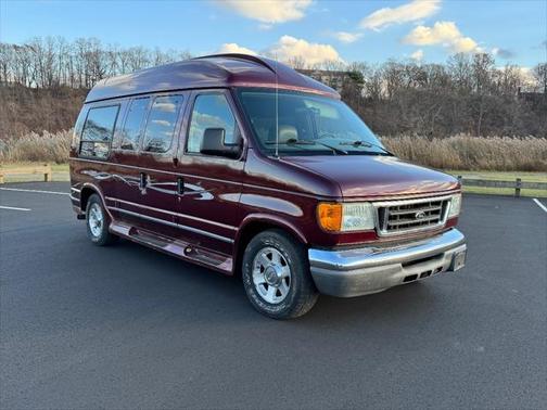 2005 Ford E150 Cargo