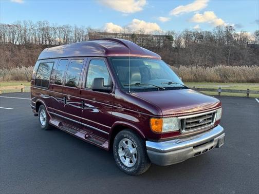 2005 Ford E150 Cargo