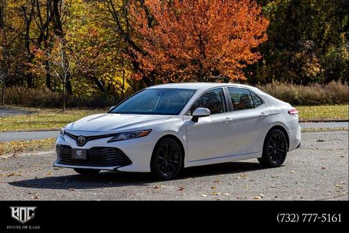 2020 Toyota Camry LE