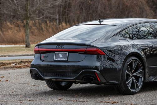 2021 Audi RS 7 4.0T