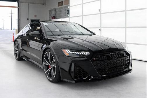 2021 Audi RS 7 4.0T