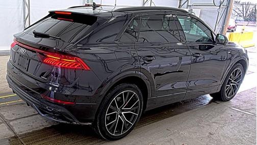 2021 Audi Q8 55 Premium Plus