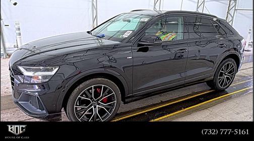 2021 Audi Q8 55 Premium Plus