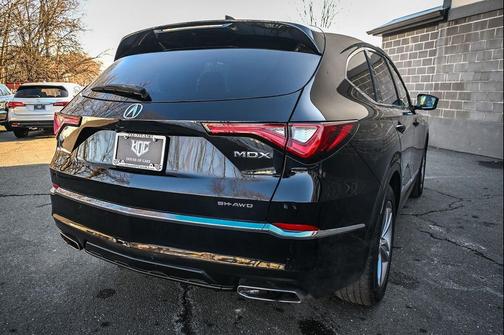 2022 Acura MDX Base