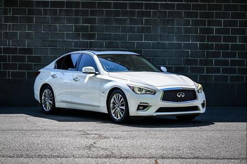 Pure White 2018 INFINITI Q50 3.0t LUXE