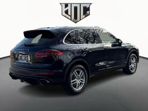 2016 Porsche Cayenne Cayenne