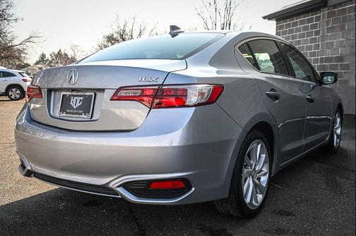 2018 Acura ILX Premium Package