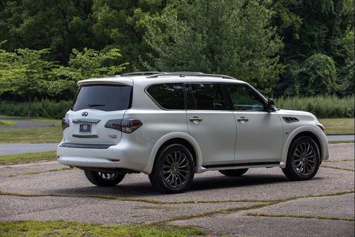 2015 INFINITI QX80 Limited