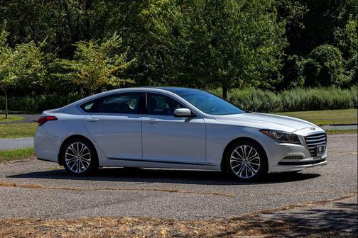 2016 Hyundai Genesis 3.8
