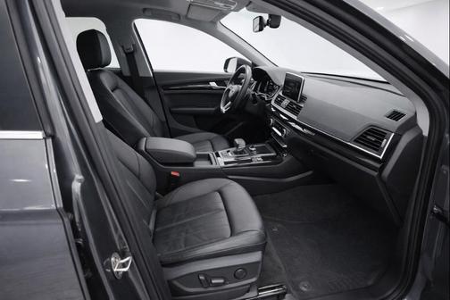 2018 Audi Q5 2.0T Premium Plus