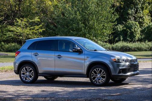 2016 Mitsubishi Outlander Sport 2.4 ES