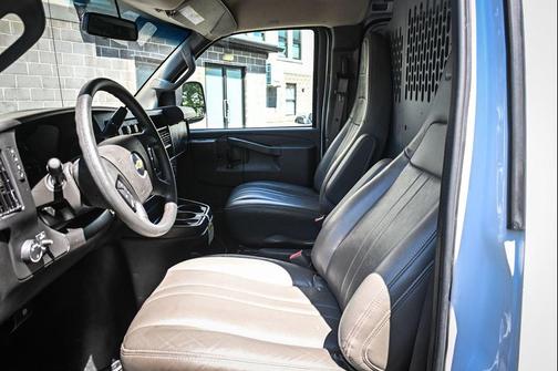 Summit White 2024 Chevrolet Express 2500 LT