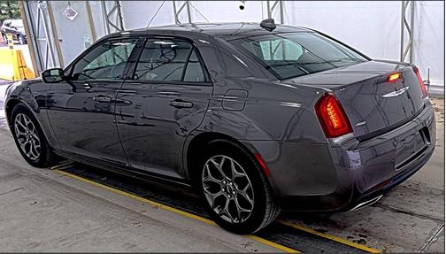 2018 Chrysler 300 S