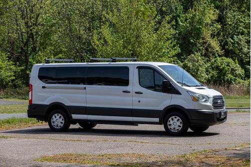 2017 Ford Transit-350 XLT