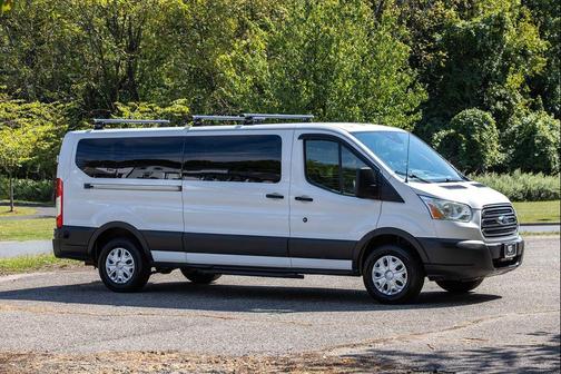 2017 Ford Transit-350 XLT