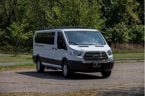 2017 Ford Transit-350 XLT