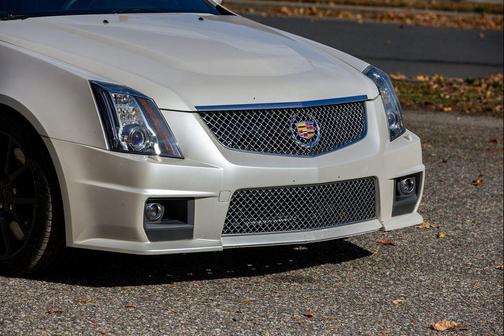 2011 Cadillac CTS-V Base