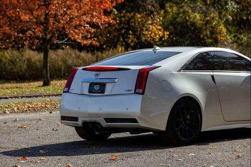 2011 Cadillac CTS-V Base