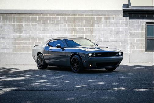 Granite Pearlcoat 2018 Dodge Challenger GT