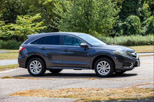 2016 Acura RDX Technology & AcuraWatch Plus Package
