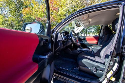 2016 Toyota Tacoma SR5