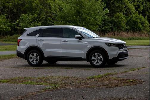2021 Kia Sorento LX
