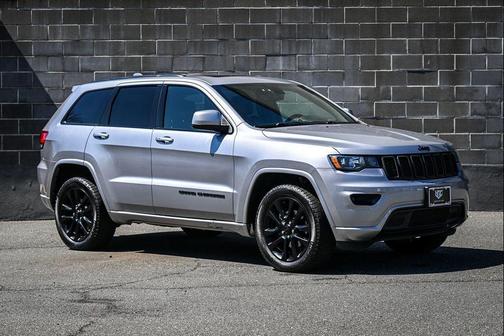 2018 Jeep Grand Cherokee Altitude