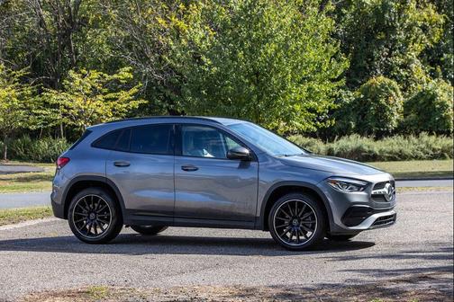2021 Mercedes-Benz GLA 250 Base 4MATIC