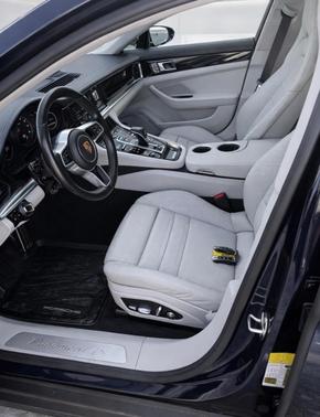 2018 Porsche Panamera 4S