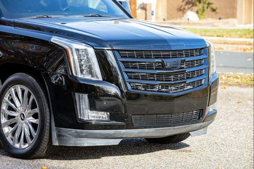 2015 Cadillac Escalade Luxury