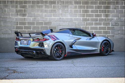 Hypersonic Gray Metallic 2023 Chevrolet Corvette Stingray w/3LT