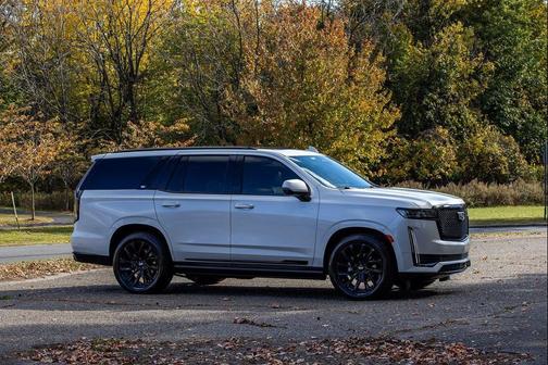 2024 Cadillac Escalade Sport Platinum