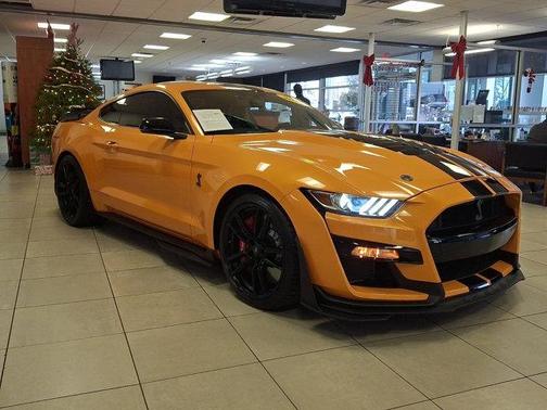 2022 Ford Shelby GT500 Base