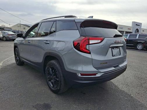 2024 GMC Terrain AT4